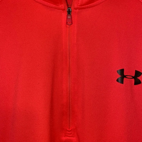Under Armor HEATGEAR running hoodie - Picture 5 of 5